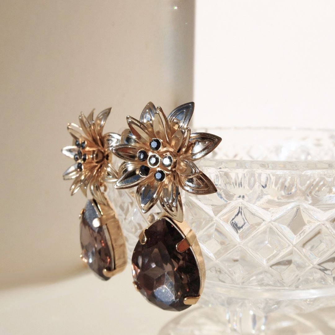 Orecchini Adele con cristalli e goccia Black Diamond