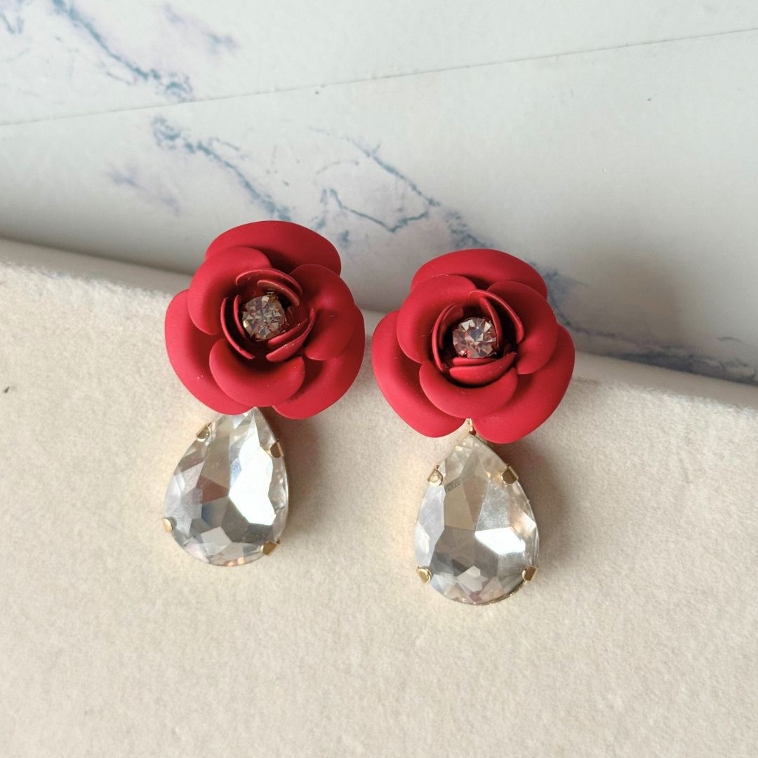 Orecchini Peonia Rosso con goccia in cristallo