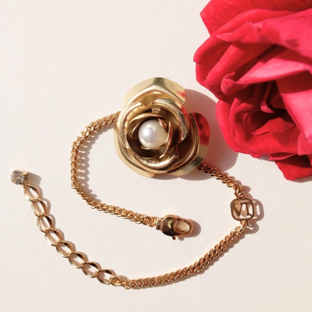 Bracciale Peonia Golden con Perla centrale