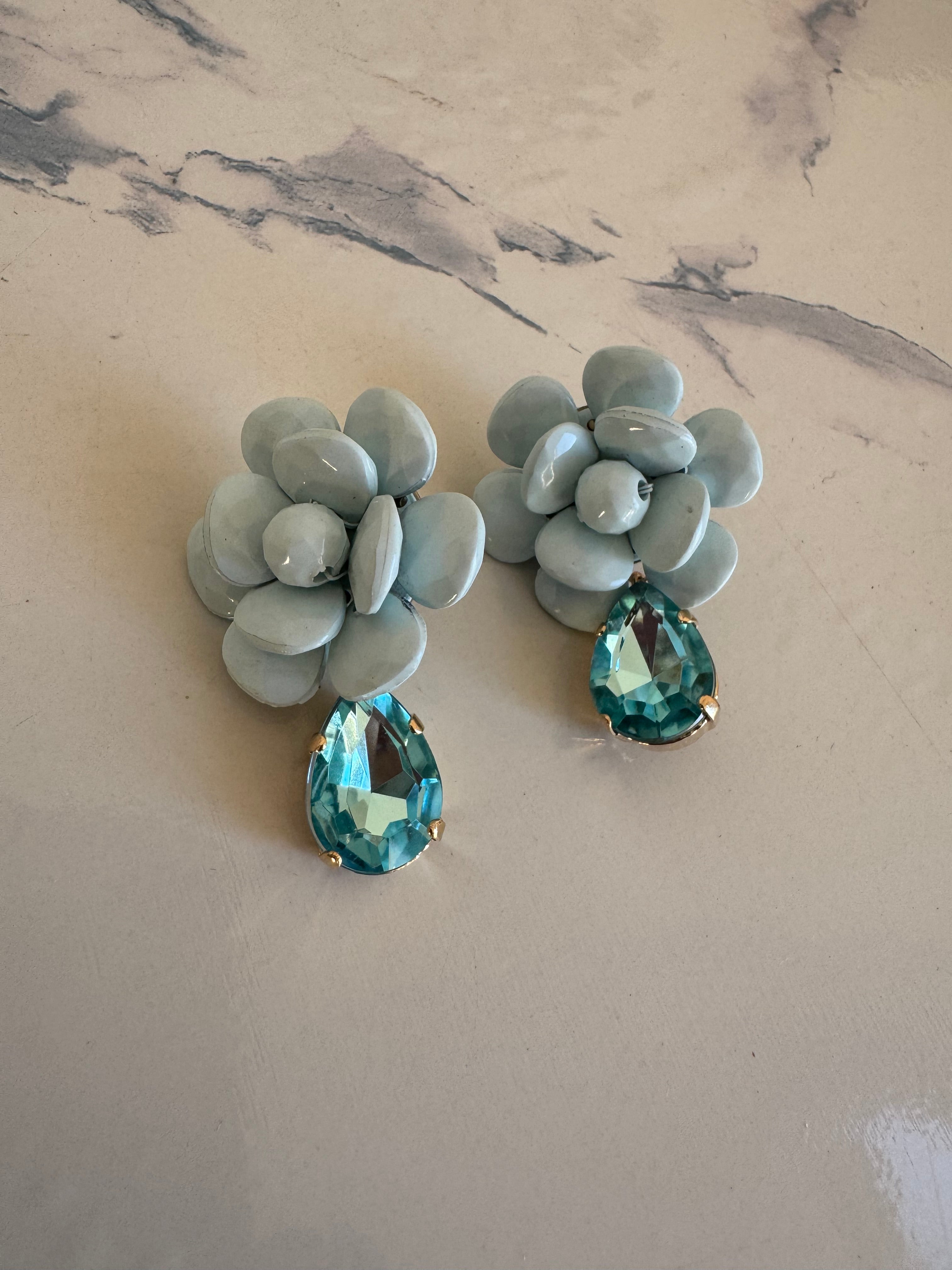 Orecchini Margherita Azzurro Candy - con goccia in cristallo