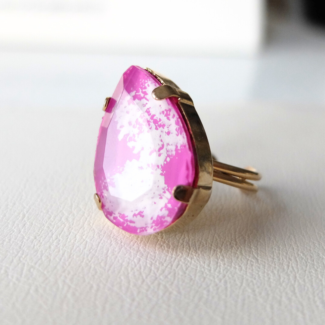 Anello Goccia Malva con effetto marmorino (dipinta a mano)