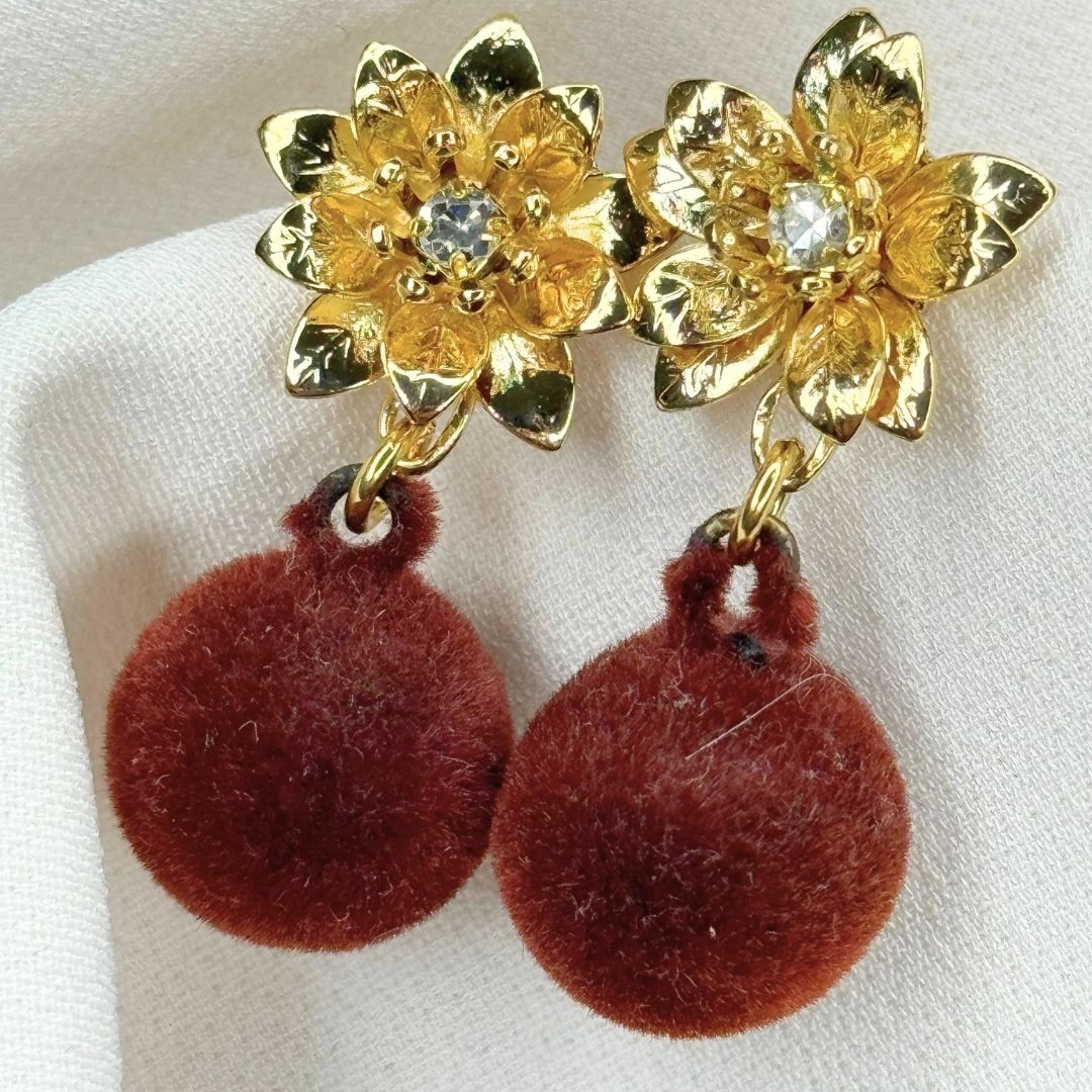 Orecchini Mini Adele "Perla di velluto" Marrone