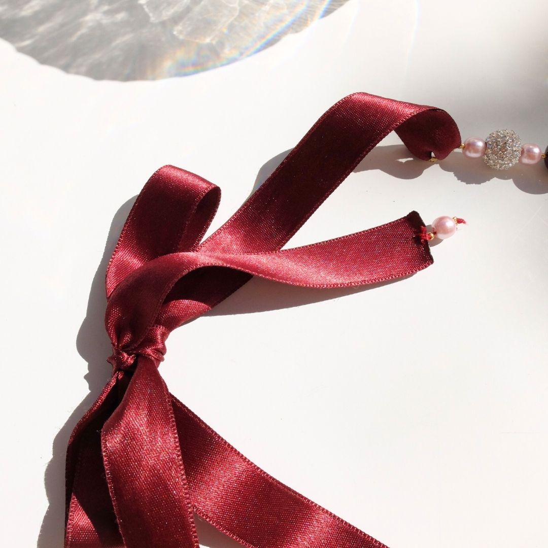 Collana Kate - perle multicolor e nastro vinaccia