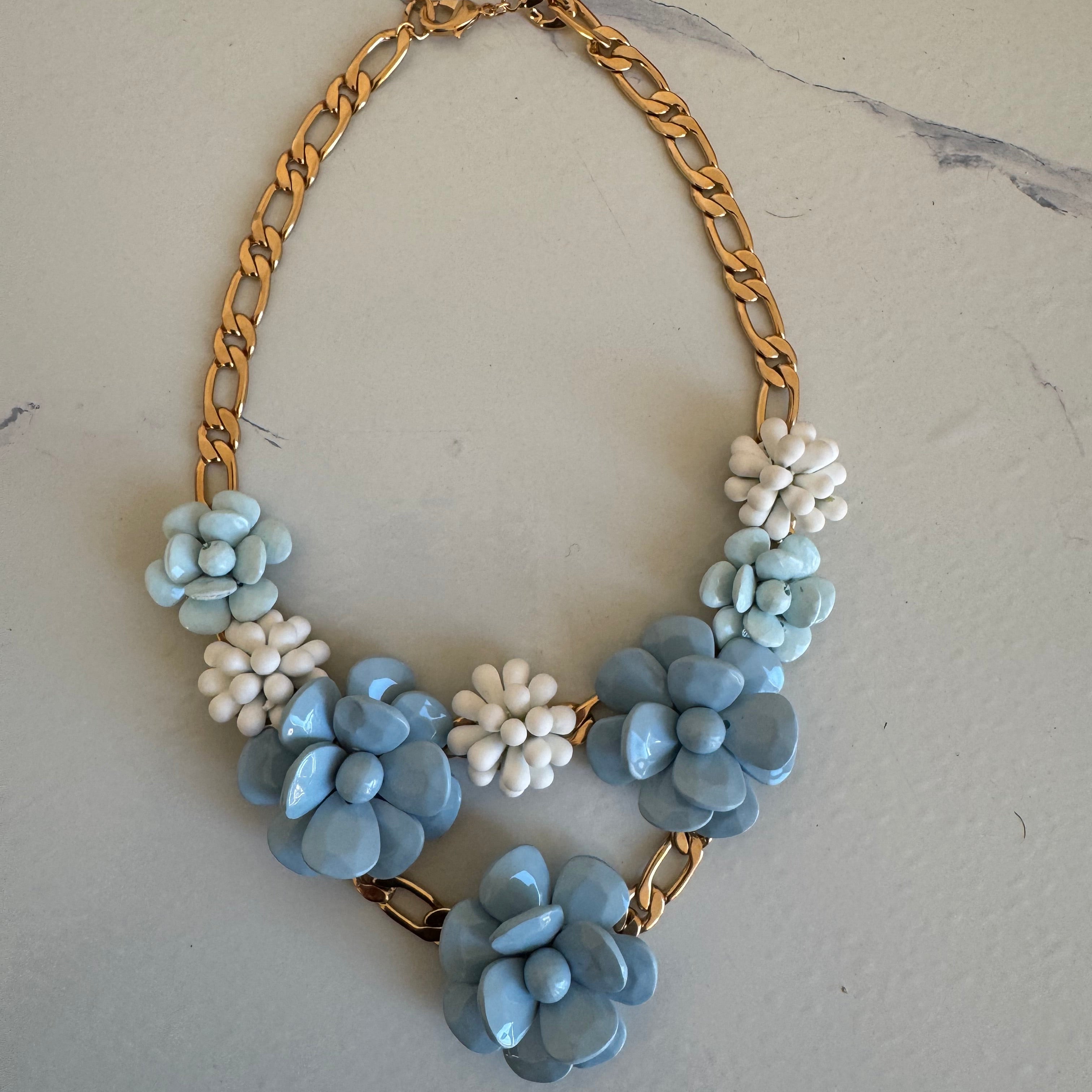 Collana Posillipo - PEZZO UNICO Fiori carta da zucchero, Azzurro candy e Cristalli