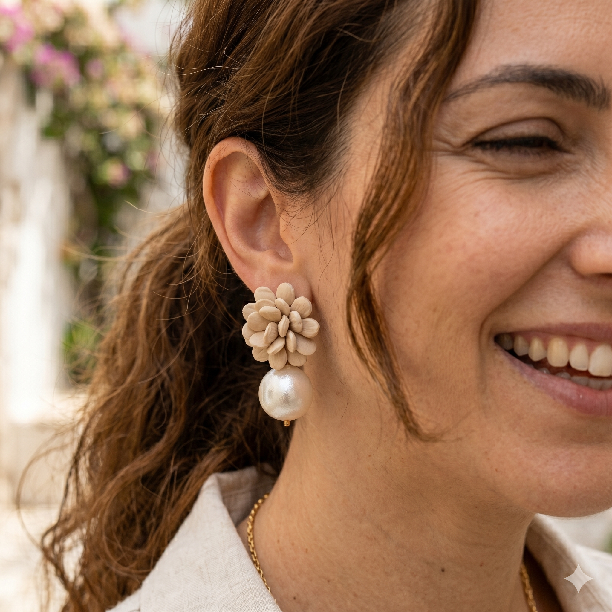 Ninfea Beige con perla pendente