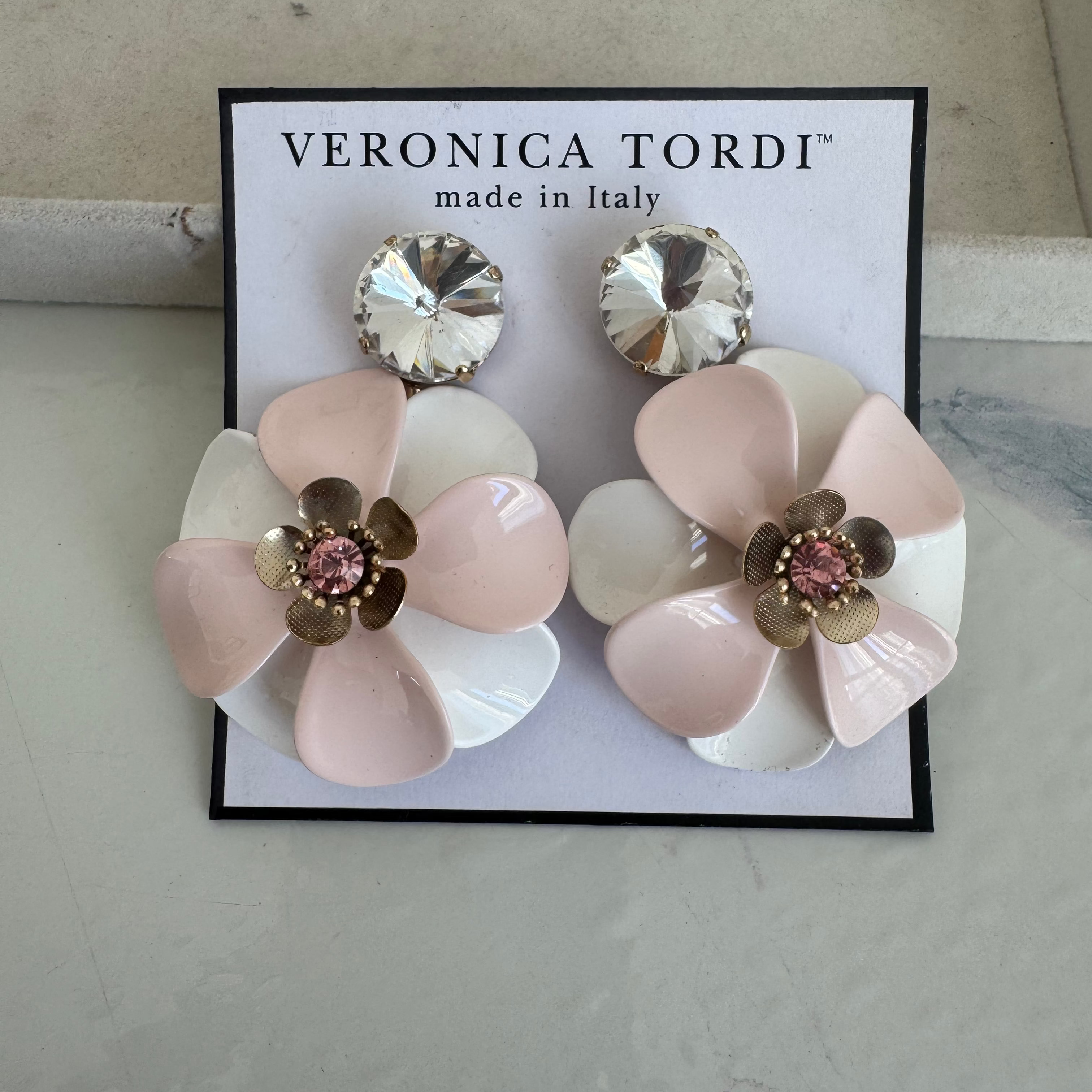 Orecchini "Petalo" Rosa Cipria e Crema - con fiore dorato centrale