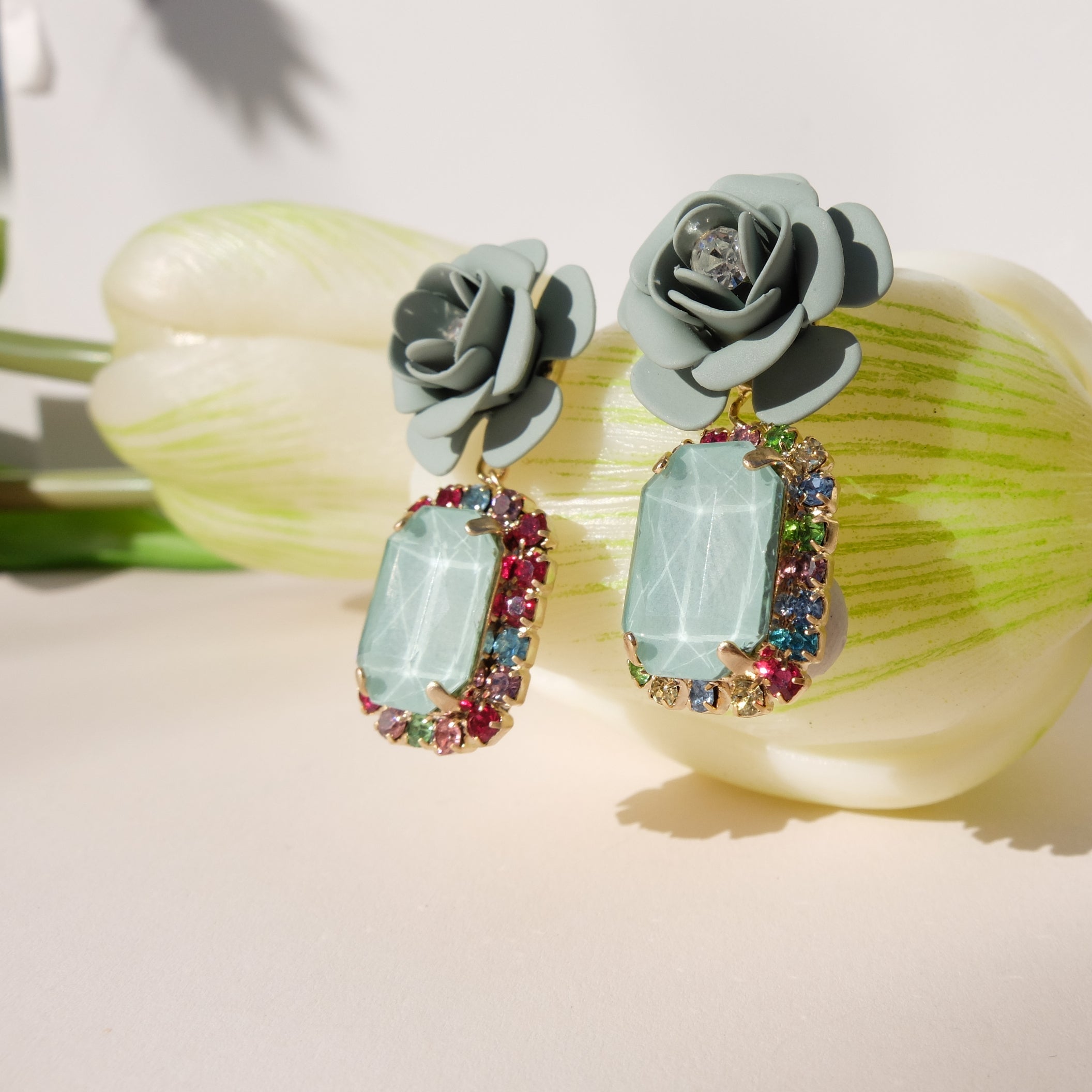 Tropical Decò "Camelia" Earrings - Sage Green with Multicolor Crystals