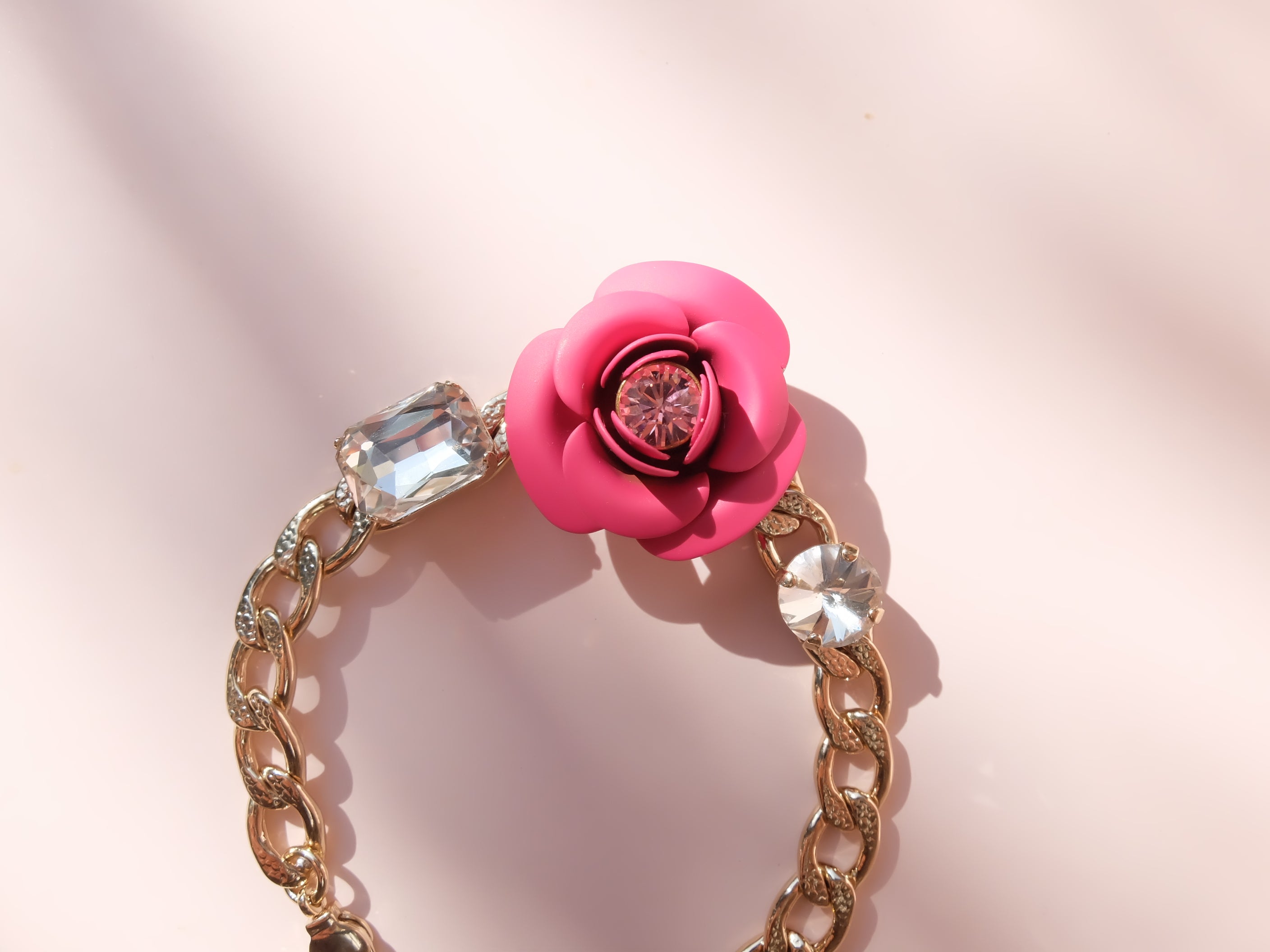 Bracciale Regolabile "Peonia Sunset"- Fucsia con Cristalli