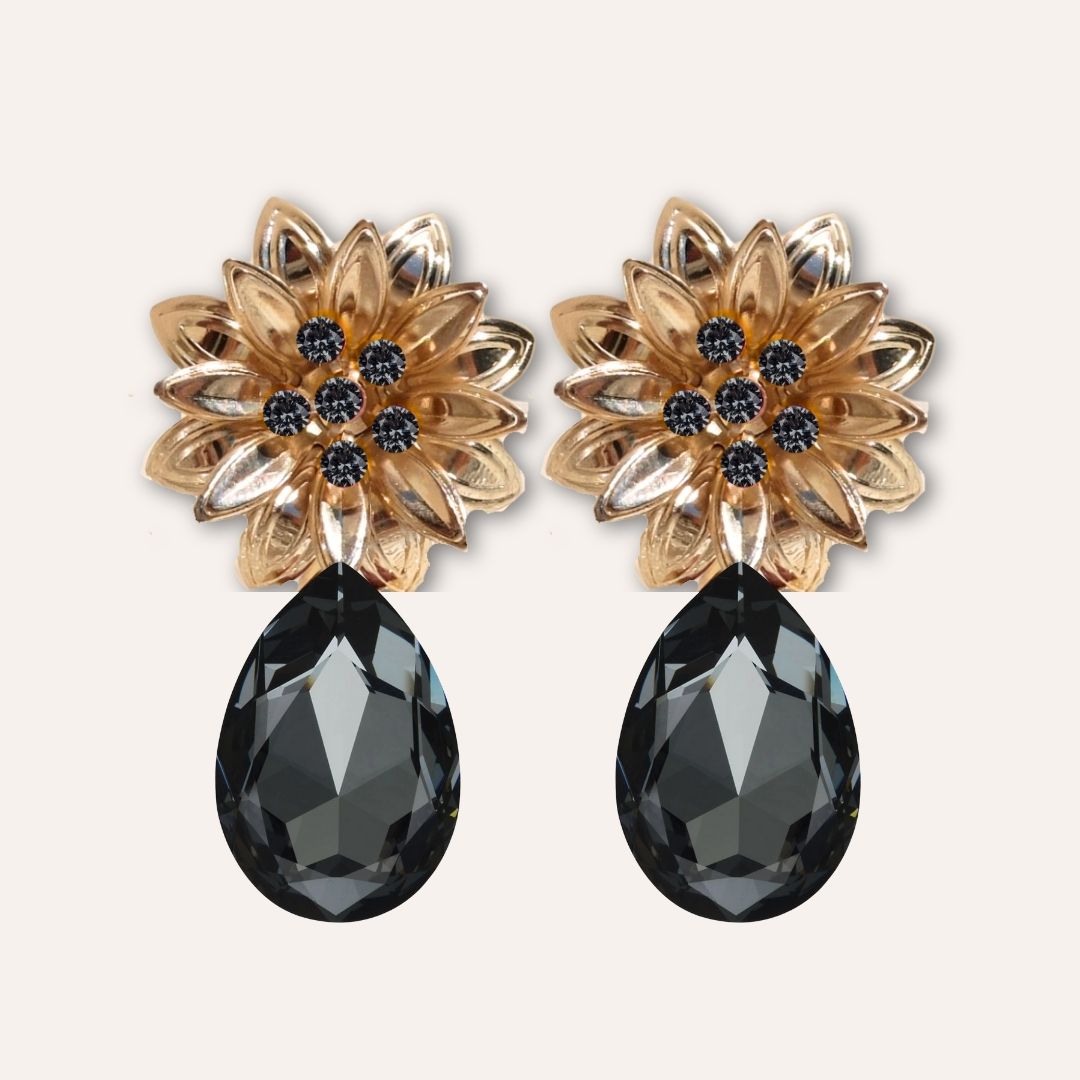 Orecchini Adele con cristalli e goccia Black Diamond