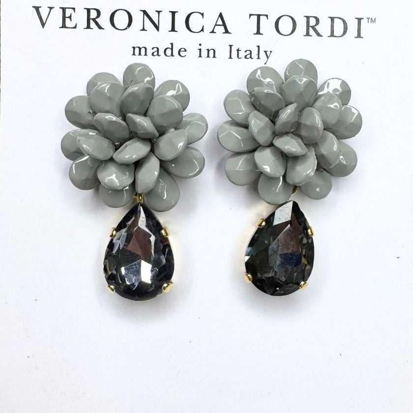 Orecchini Ninfea Grigio Lucido con Goccia Black Diamond