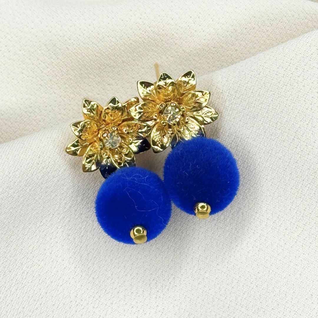 Orecchini Mini Adele "Perla di velluto" Blu elettrico