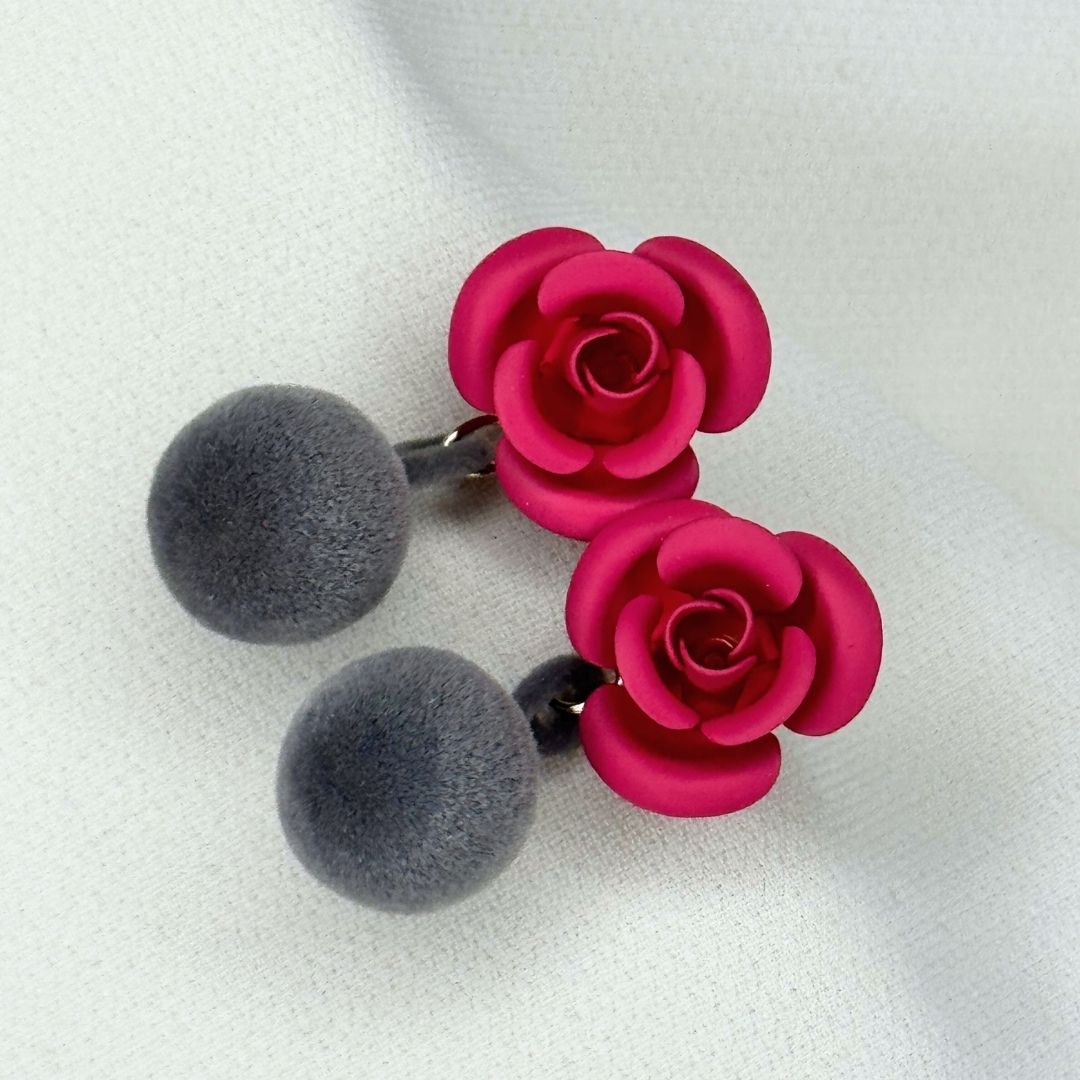 Orecchini Mini Peonia Fucsia "Perla di velluto" Grigia
