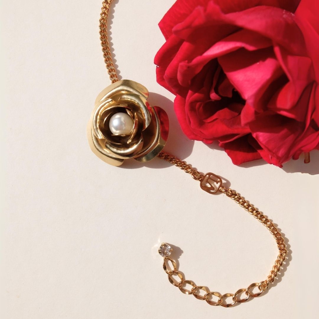 Bracciale Peonia Golden con Perla centrale