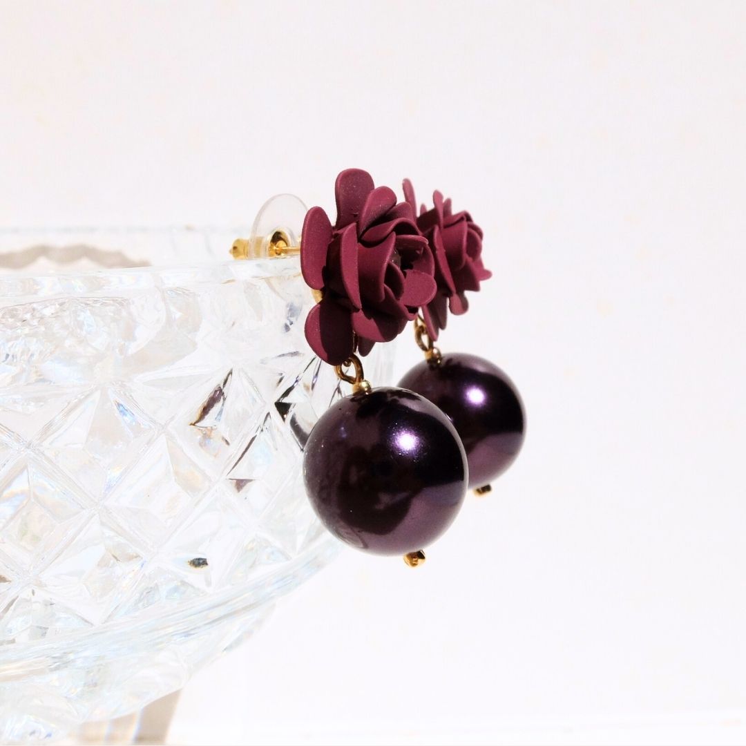 "Camelia" cherry pendant earrings with mauve crystal and pearl