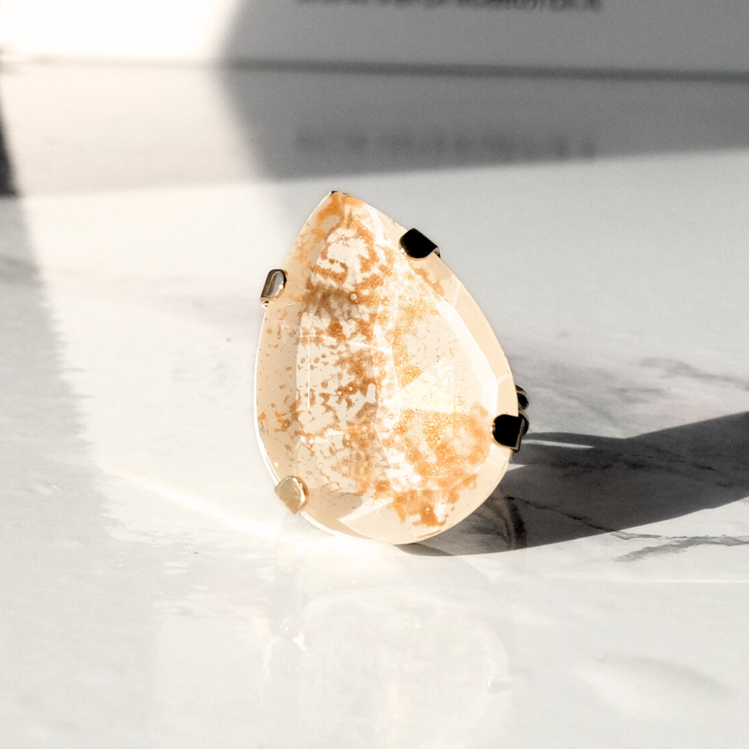 White and Gold Drop Ring with marble effect (hand painted)