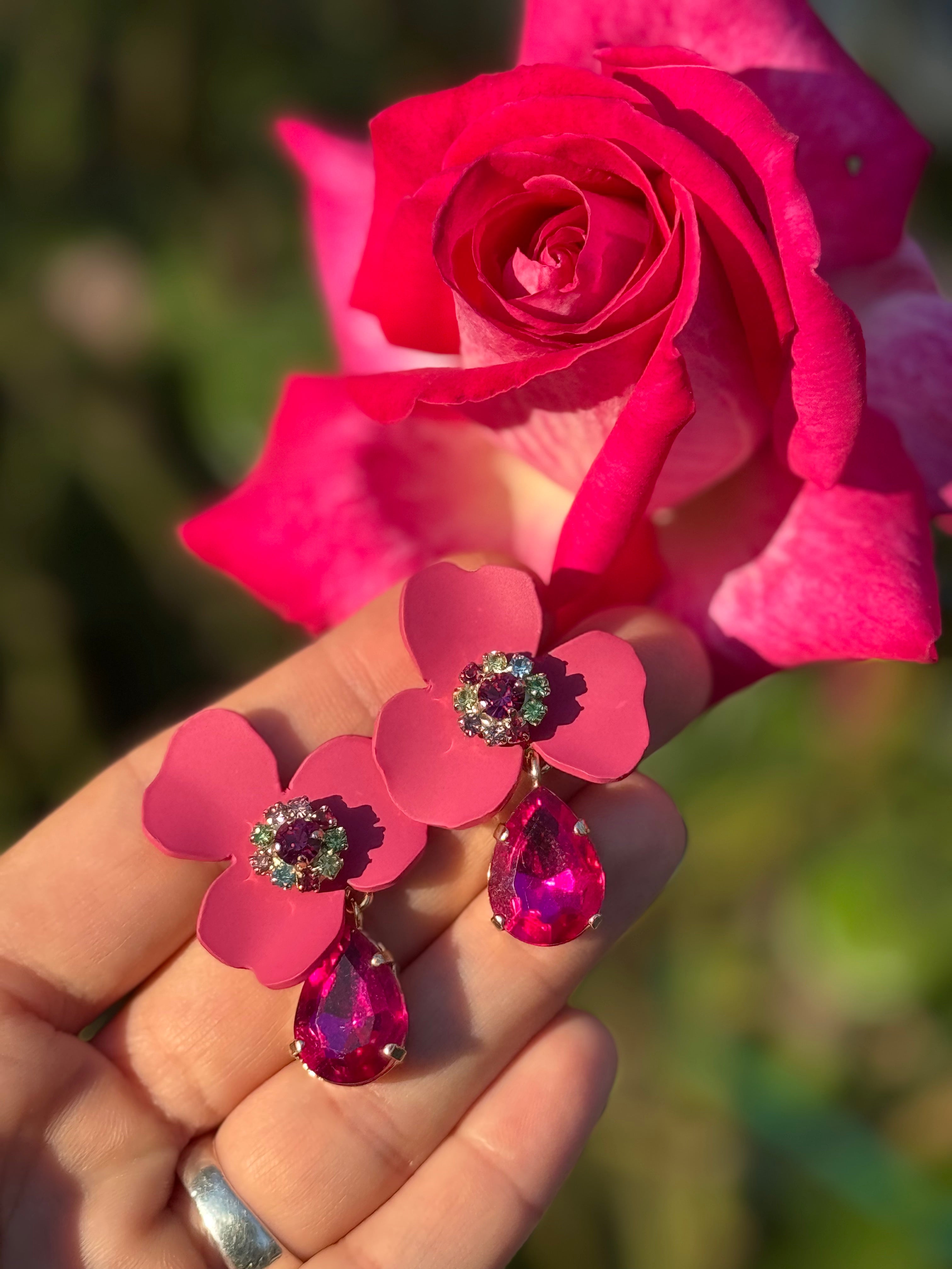 Orecchini Malva mini - Fucsia con cristalli multicolor