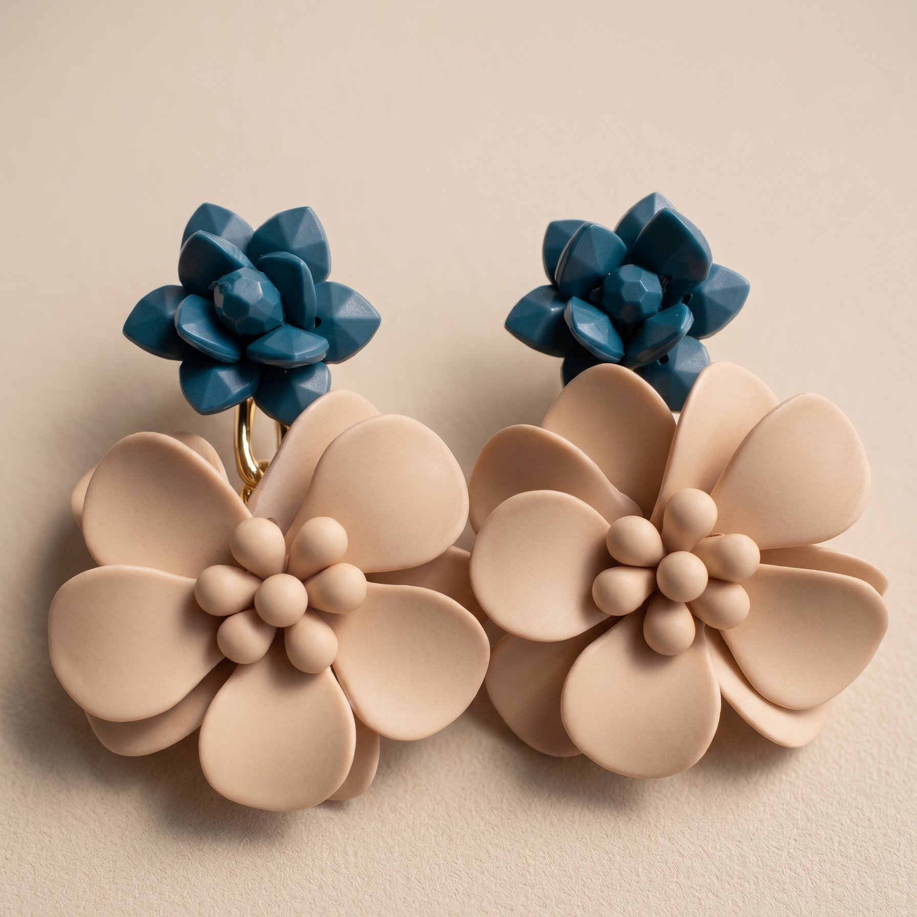 Orecchini Bicolor Beige e Pavone - Magnolia