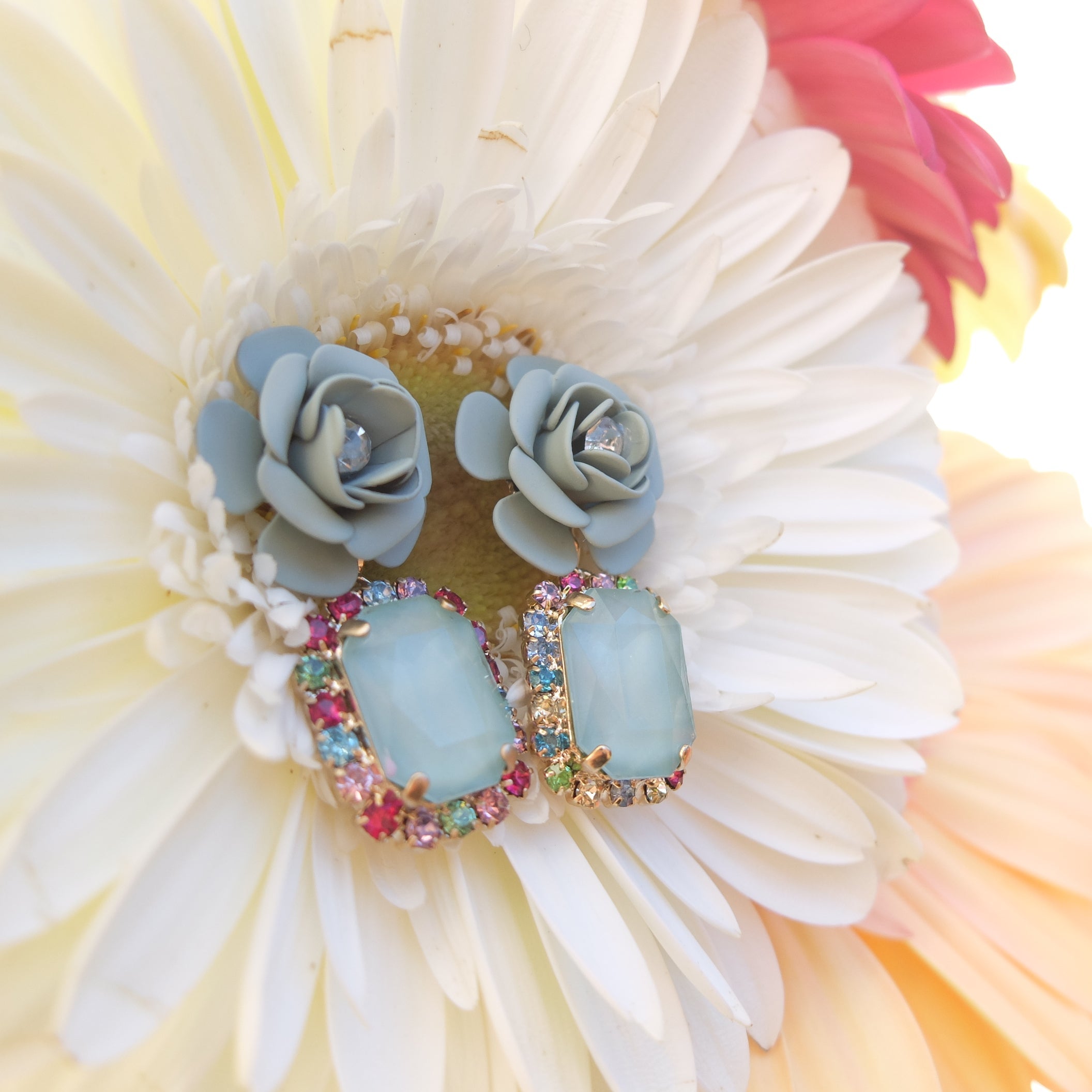 Tropical Decò "Camelia" Earrings - Sage Green with Multicolor Crystals 