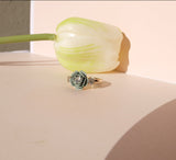 Anello regolabile "Camelia" Verde Salvia con cristalli