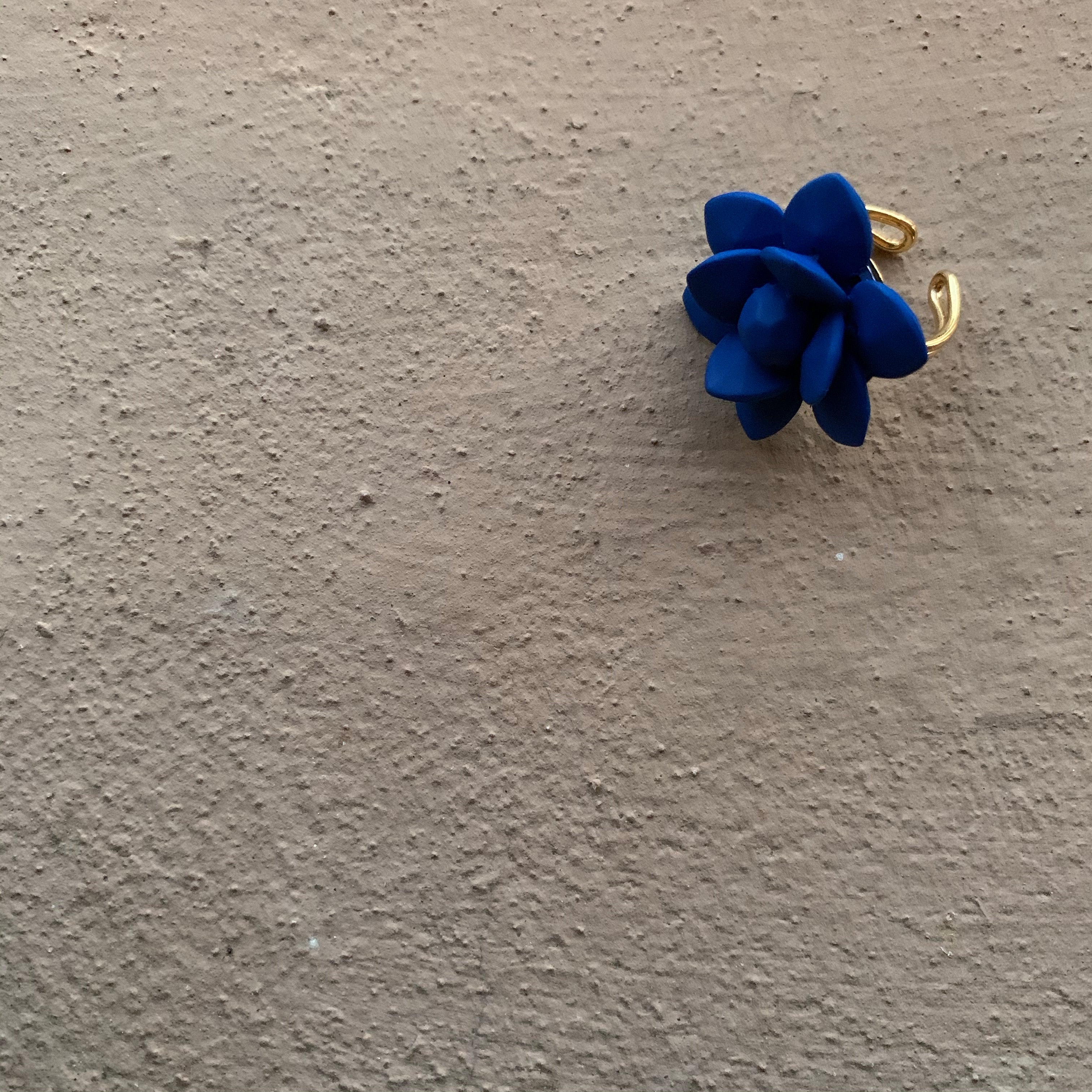 Anello Giglio Blu.